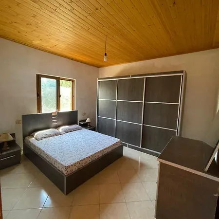Vacation House Ferienhaus Fier