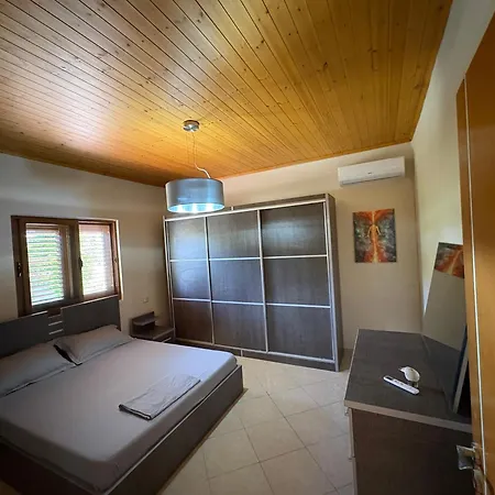 Casa vacanze Vacation House Fier